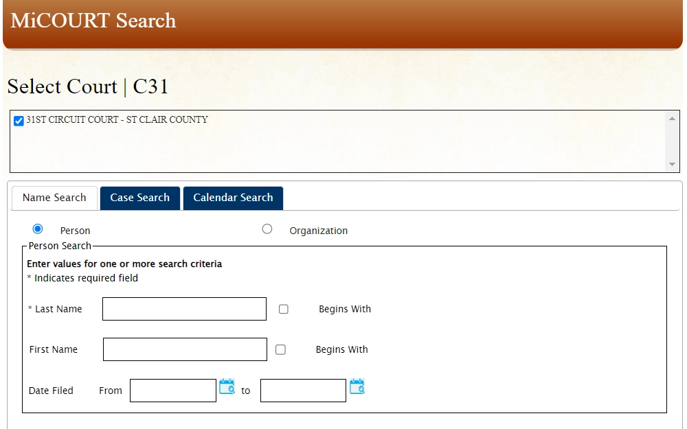 Screenshot of the case search tool displaying the search by name tab with fields for last and first names, and date range, and other tabs for searches by case and calendar.